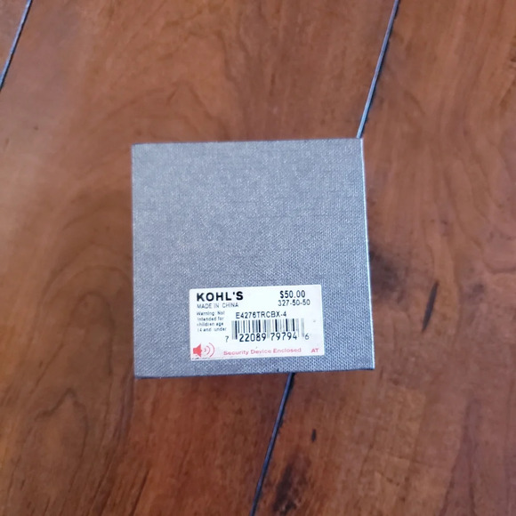 New Primrose 18kt Gold Over Sterling Silver Cubic Zircona Stud Earrings - Picture 6 of 10